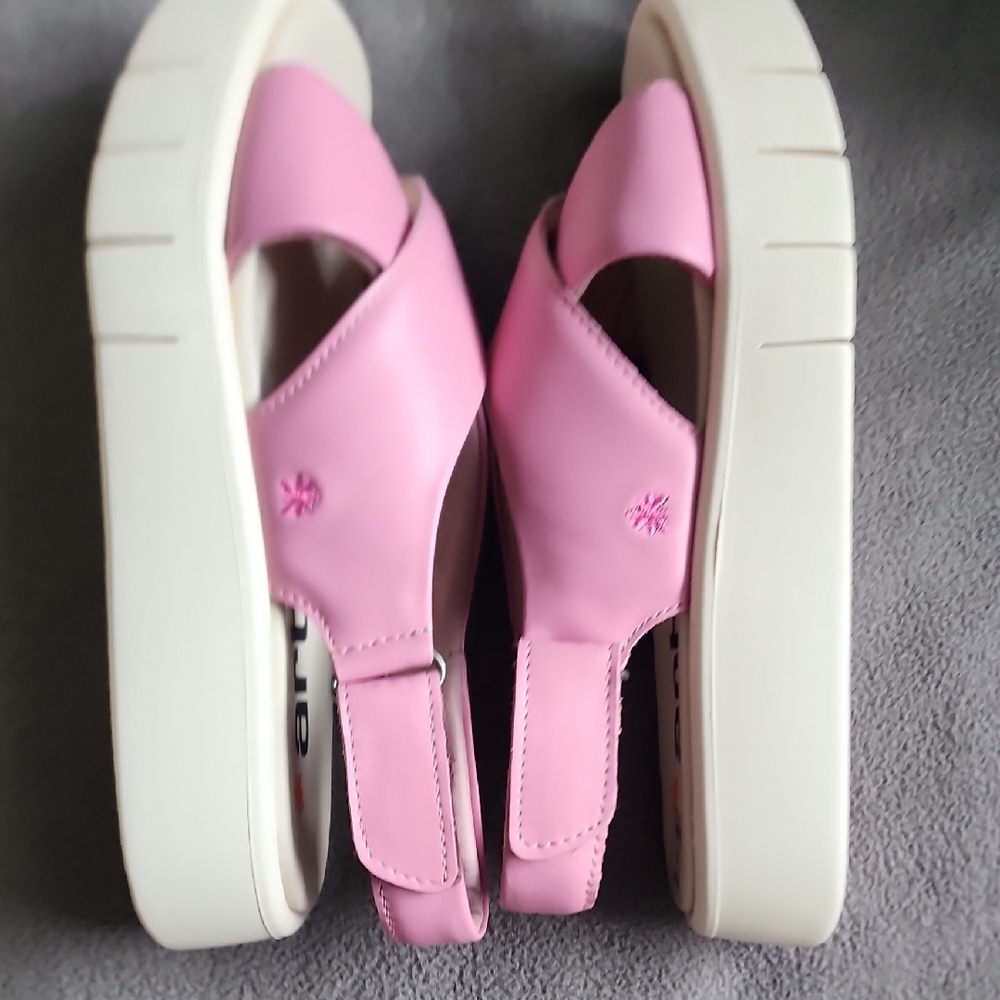 ART Made In Spain Sandals - Picture 10 of 10